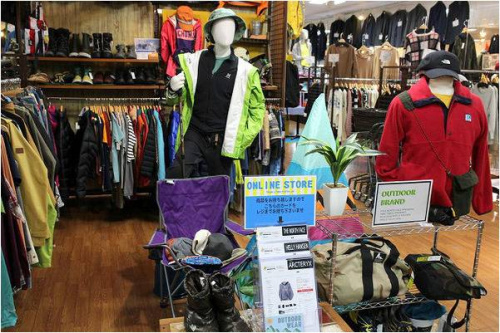 洋服のアウトドア