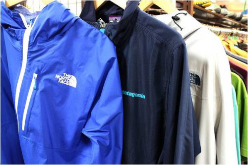 アウトドアのノースフェイス