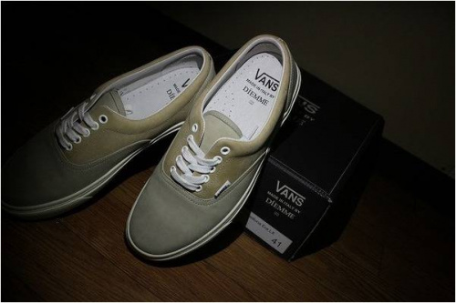 メンズのスニーカー