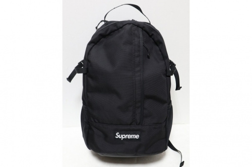 買取入荷のSUPREME