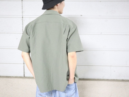 ザノースフェイスのオープンカラーシャツ