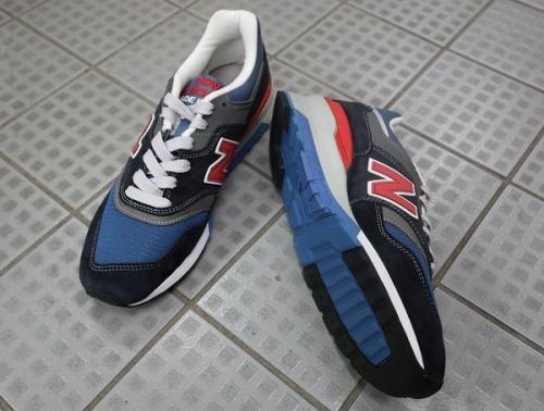 NEW BALANCEのニューバランス