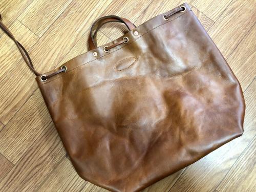 バスコのレザーバッグ