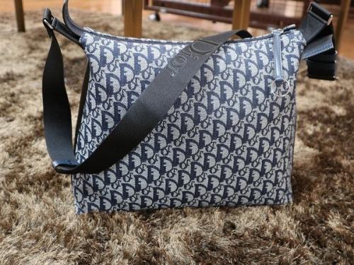 バッグのレディース