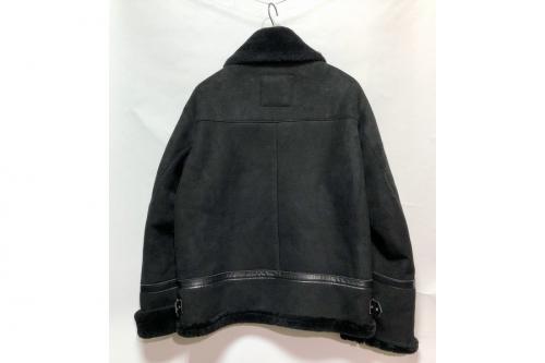 ステュディオスのムートンジャケット