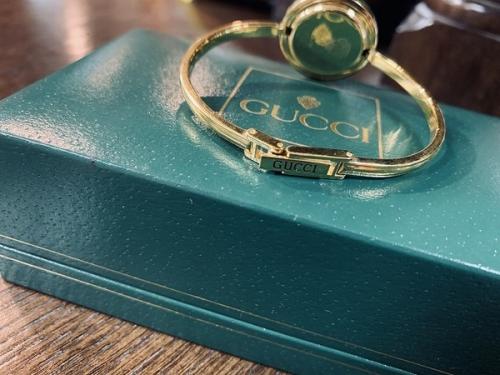 グッチの腕時計