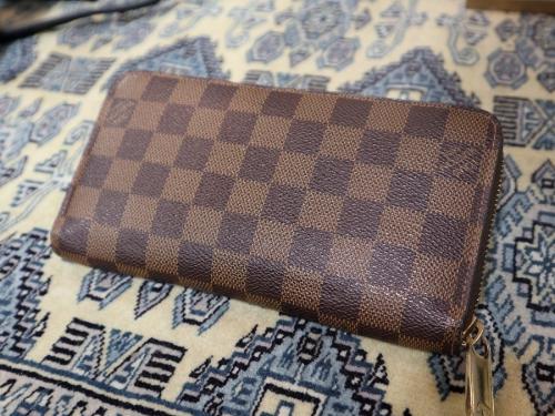 LOUIS　VUITTONのルイヴィトン