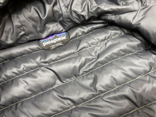 ダウンセーターフーディーの84701