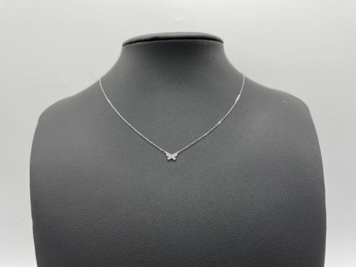 アーカーのバタフライパヴェネックレス