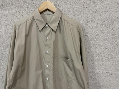 ドメスティックブランドのAURALEE