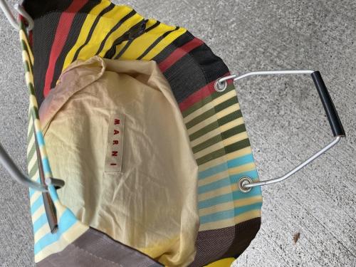マルニのMARNI MARKET　ショッピングバッグ