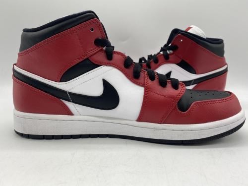 ナイキのNIKE AIR JORDAN 1 MID