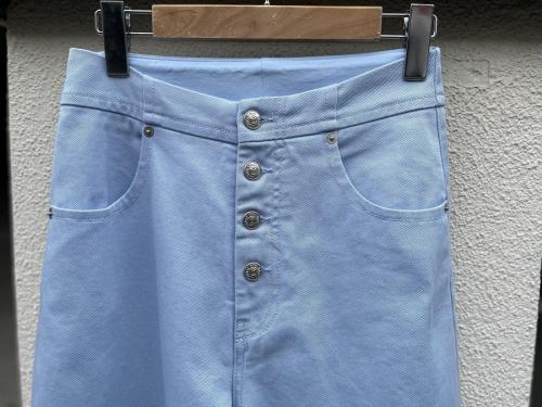 エムエムシックス メゾンマルジェラのキャロットジーンズ