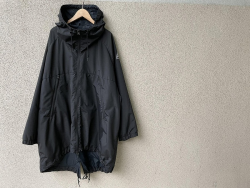 アウトドアブランドのCAPE HEIGHTS