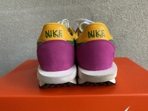 Sacai x Nike LD Waffle BV0073-301の買取強化中！
