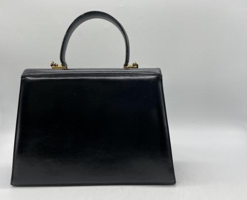 Salvatore Ferragamoのサルヴァトーレ フェラガモ