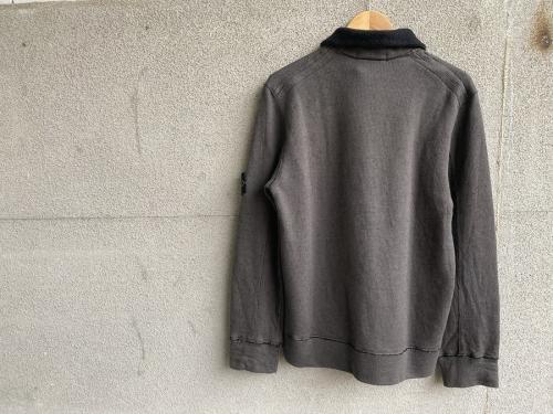 STONE ISLANDのストーンアイランド