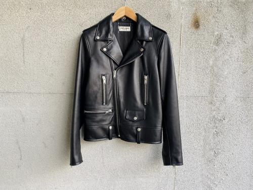 サンローランパリのクラシックモーターサイクルダブルライダースジャケット