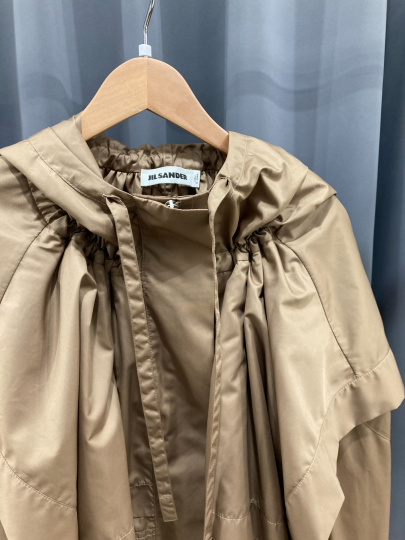 「ラグジュアリーブランドのJIL SANDER 」