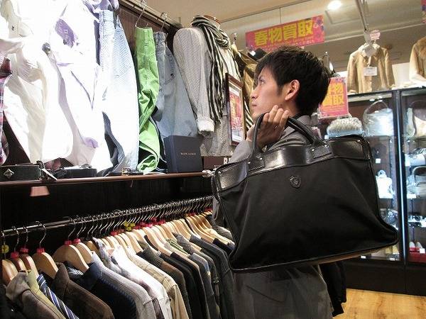 Felisi(フェリージ)が3点揃い踏み!ビジネスからカジュアルまでござい