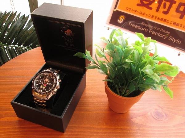 ハハッ Beams ビームス Disney ディズニー Over The Stripes オーバーザストライプス といえば 14 03 31発行