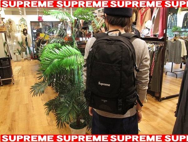 supreme バックパック　2010ss