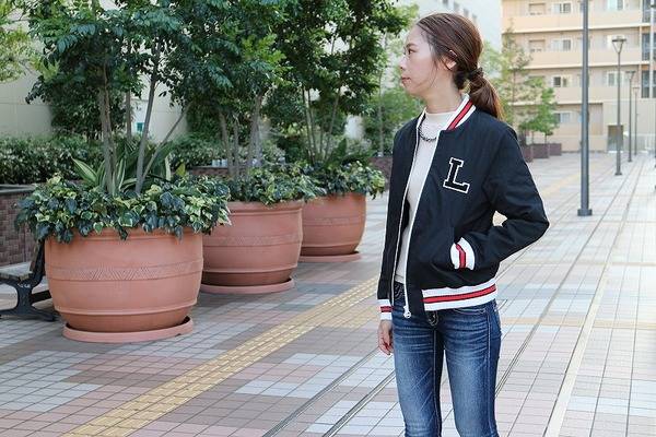 <美品>LACOSTE スタジャン デカワニ　Lサイズ 美品>LACOSTE スタジャン デカワニ Lサイズ ジャケット・アウター