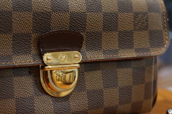 LOUIS VUITTON(ルイ・ヴィトン)の廃盤アイテム、ラヴェッロGMが