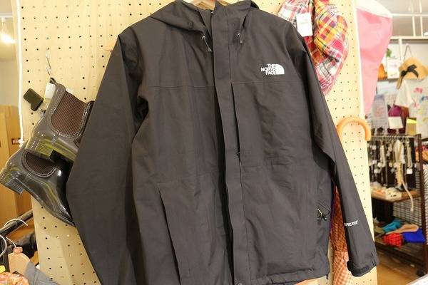 梅雨にピッタリ！THE NORTH FACE(ザ ノースフェイス)で快適な雨対策を 