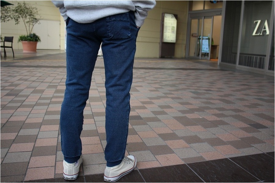 ☆REMI RELIEF×BEAMS PLUS ☆定番スウェットパンツ入荷[2020.02.14発行
