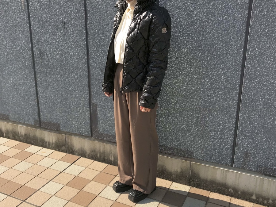 人気ダウンブランド【MONCLER / モンクレール】よりキルティングダウン 