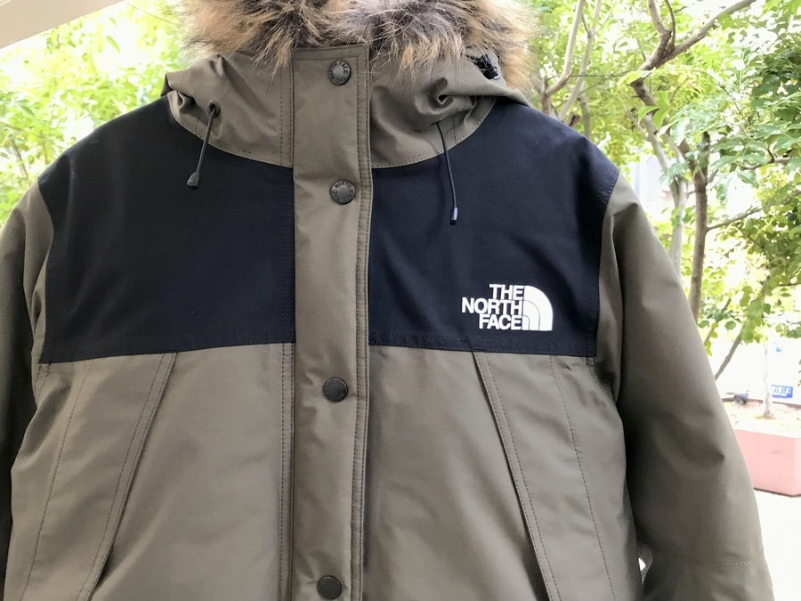 人気アウトドアブランド【THE NORTH FACE 】よりマウンテンダウン