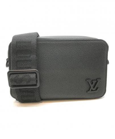 「ラグジュアリーブランドのLOUIS VUITTON 」