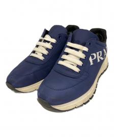 【PRADA / プラダ】洗練されたネイビーのスニーカー1E552Lが入荷！足元から日常を格上げする上質な一足