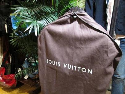 「LOUIS VUITTONのルイヴィトン 」