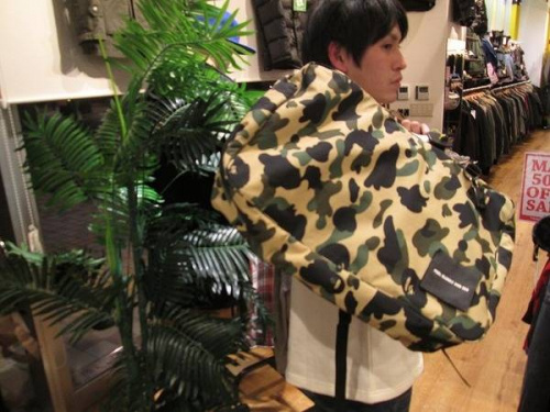 リサイクルショップの古着