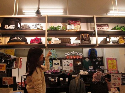 リサイクルショップの古着