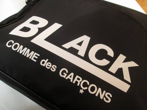 コムデギャルソンのエアライン