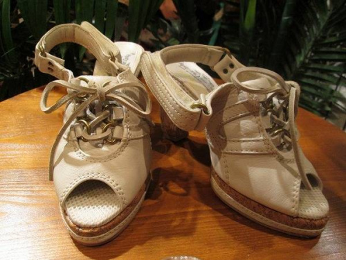 トレジャーファクトリーのリサイクルショップ