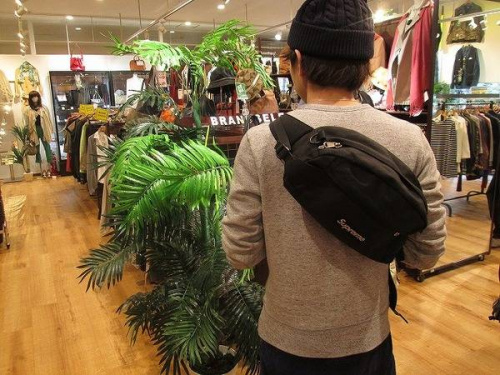 シュプリームの関西