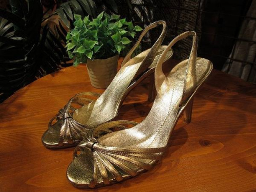 BOYCEのサンダル