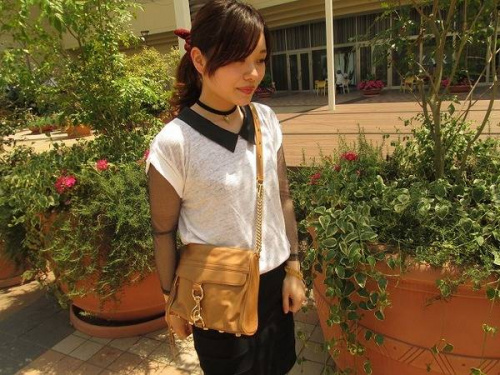 レベッカミンコフの関西