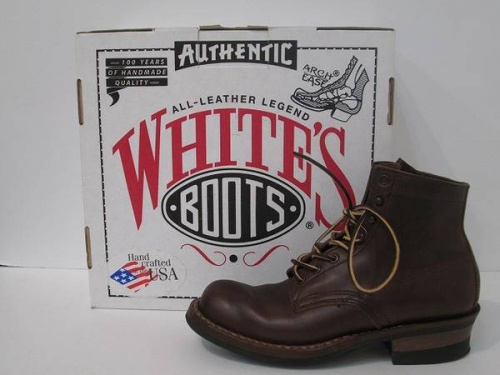 ホワイツのレッドウイング