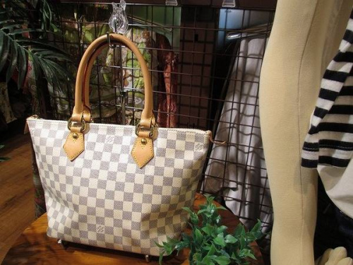 ルイヴィトンの関西