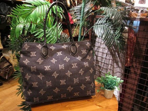 CELINEのセリーヌ