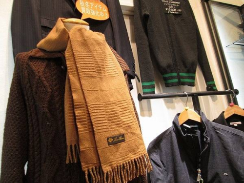 LORO PIANAのロロピアーナ