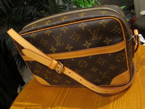 VUITTONのルイヴィトン