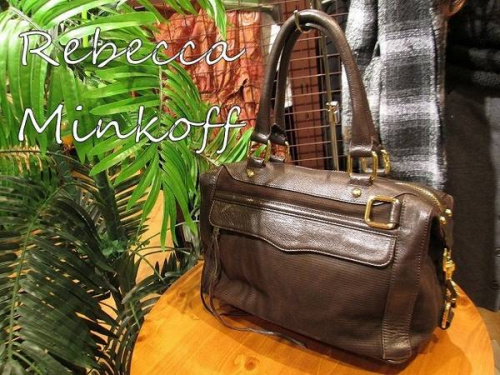 RebeccaのMinkoff