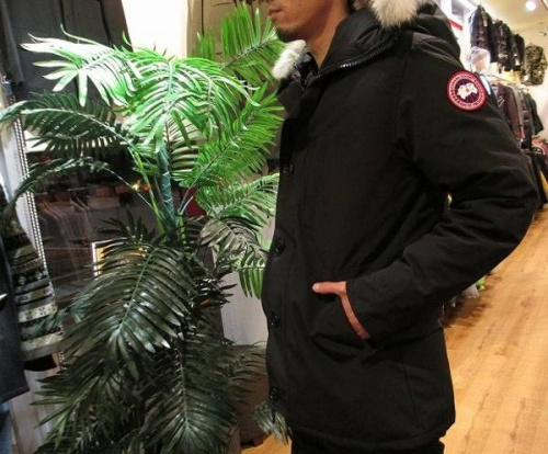 CANADA GOOSEのカナダグース