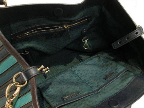 アニヤハインドマーチの関西